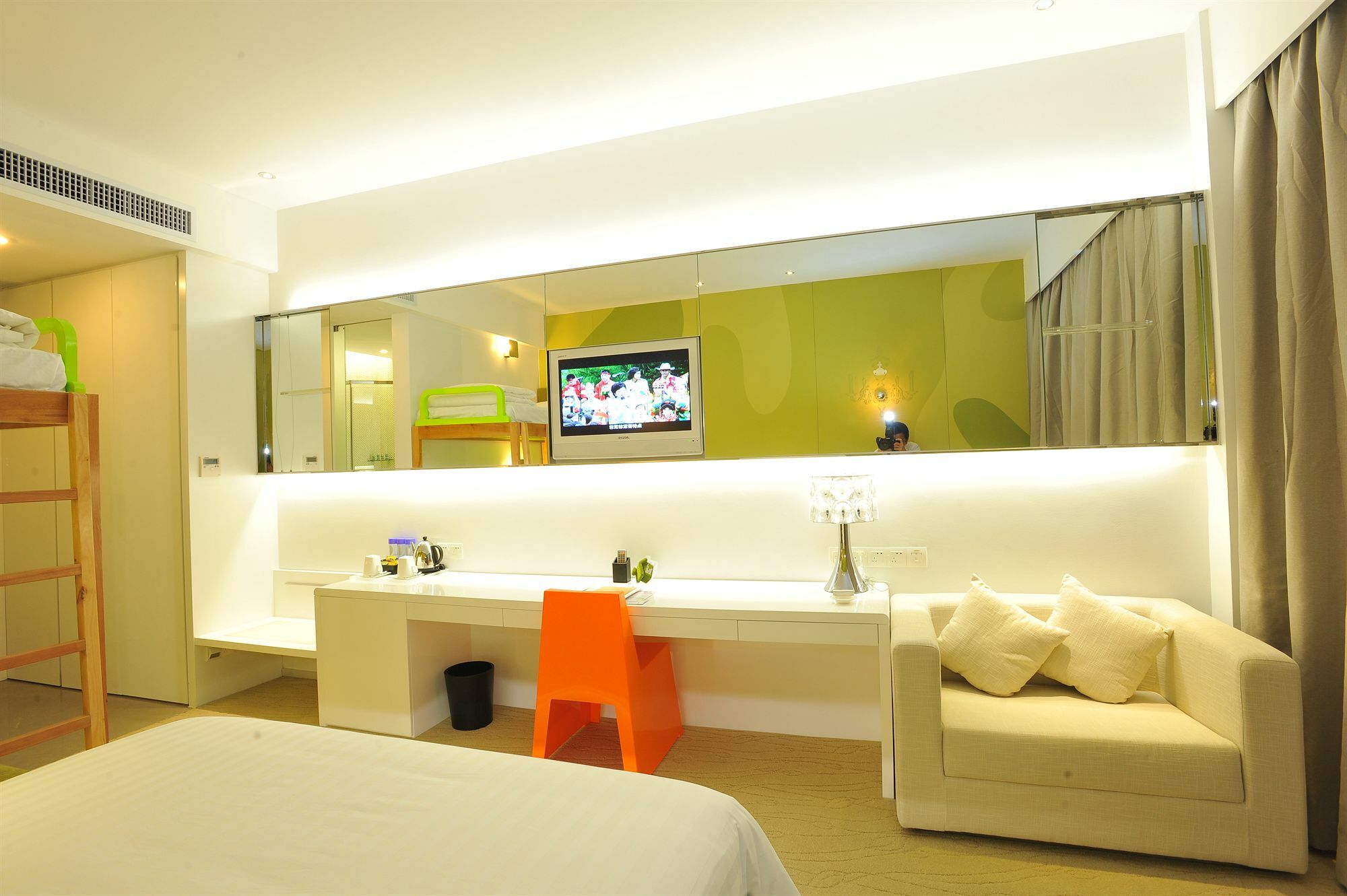 Otique Aqua Hotel Shenzhen Exterior foto
